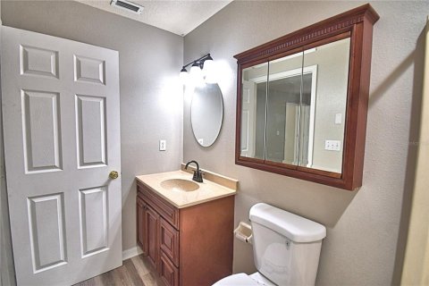 Immobilier commercial à vendre à Lake Wales, Floride: 8 chambres, 220.36 m2 № 2415114 - photo 30
