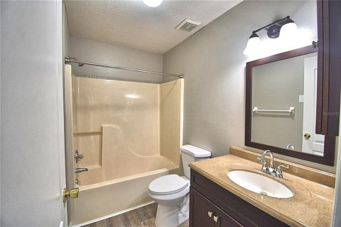 Immobilier commercial à vendre à Lake Wales, Floride: 8 chambres, 220.36 m2 № 2415114 - photo 23