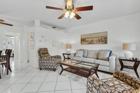 Condominio en venta en Hallandale Beach, Florida, 1 dormitorio, 58.06 m2 № 2243204 - foto 9