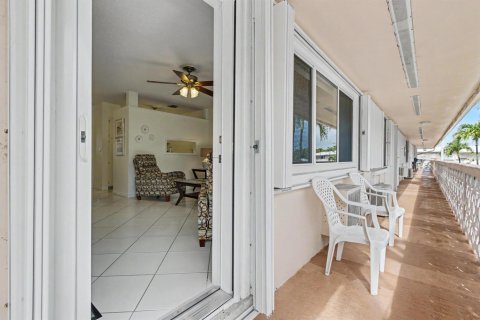 Condominio en venta en Hallandale Beach, Florida, 1 dormitorio, 58.06 m2 № 2243204 - foto 7