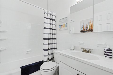 Condominio en venta en Hallandale Beach, Florida, 1 dormitorio, 58.06 m2 № 2243204 - foto 24
