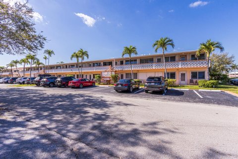 Condominio en venta en Hallandale Beach, Florida, 1 dormitorio, 58.06 m2 № 2243204 - foto 5