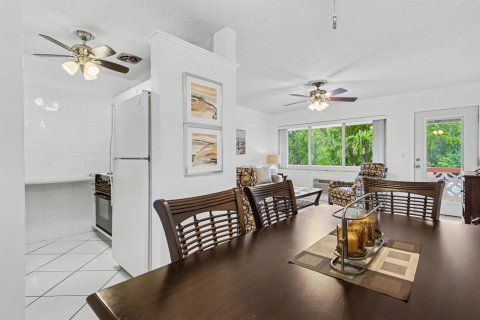 Condominio en venta en Hallandale Beach, Florida, 1 dormitorio, 58.06 m2 № 2243204 - foto 17