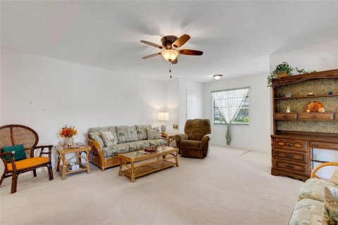 Copropriété à vendre à Bradenton, Floride: 2 chambres, 96.99 m2 № 1919113 - photo 5
