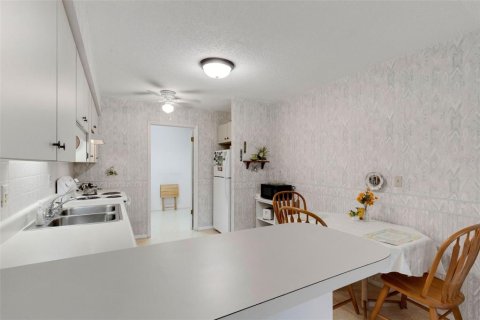 Copropriété à vendre à Bradenton, Floride: 2 chambres, 96.99 m2 № 1919113 - photo 11