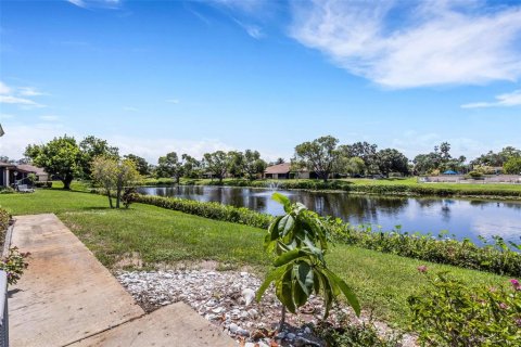 Copropriété à vendre à Bradenton, Floride: 2 chambres, 96.99 m2 № 1919113 - photo 27