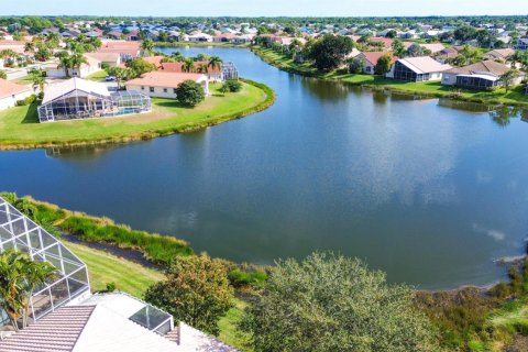 Casa en venta en Port St. Lucie, Florida, 3 dormitorios, 236.44 m2 № 2077869 - foto 22