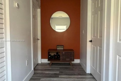 Townhouse in Fort Lauderdale, Florida 2 bedrooms, 116.13 sq.m. № 2088086 - photo 19