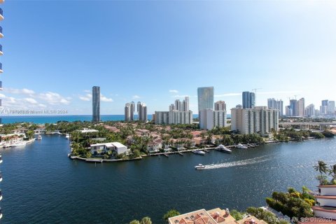Купить кондоминиум в Авентура, Флорида 2 спальни, 141.4м2, № 1461501 - фото 1