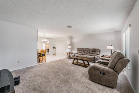 Casa en venta en Sun City Center, Florida, 2 dormitorios, 172.8 m2 № 1817826 - foto 6