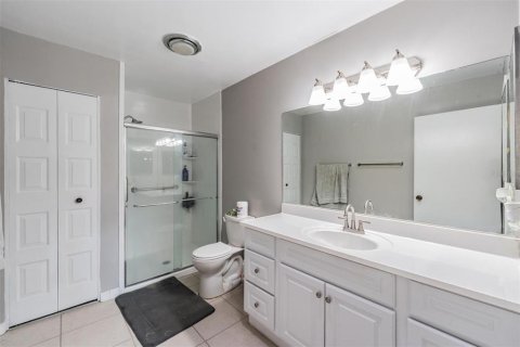Casa en venta en Sun City Center, Florida, 2 dormitorios, 172.8 m2 № 1817826 - foto 17