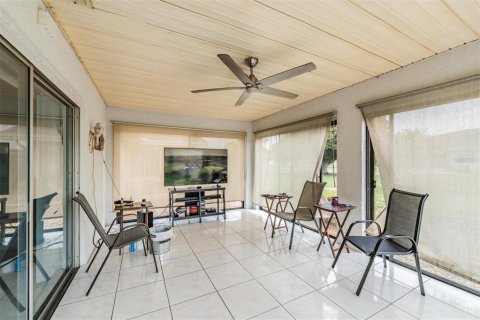 Casa en venta en Sun City Center, Florida, 2 dormitorios, 172.8 m2 № 1817826 - foto 23