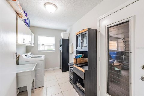 Casa en venta en Sun City Center, Florida, 2 dormitorios, 172.8 m2 № 1817826 - foto 22