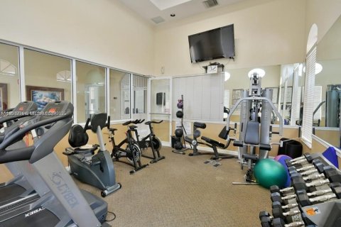 Touwnhouse à vendre à Miramar, Floride: 3 chambres, 117.99 m2 № 2012137 - photo 18