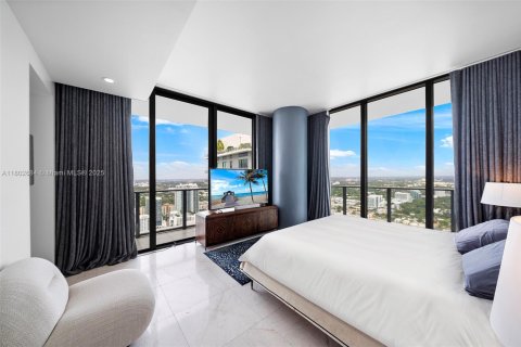 Condominio en venta en Miami, Florida, 3 dormitorios, 153.2 m2 № 1686201 - foto 29