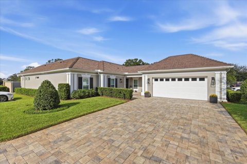 Villa ou maison à Orlando, Floride 3 chambres, 219.62 m2 № 2430485