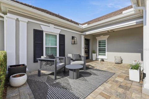 Villa ou maison à vendre à Orlando, Floride: 3 chambres, 219.62 m2 № 2430485 - photo 2