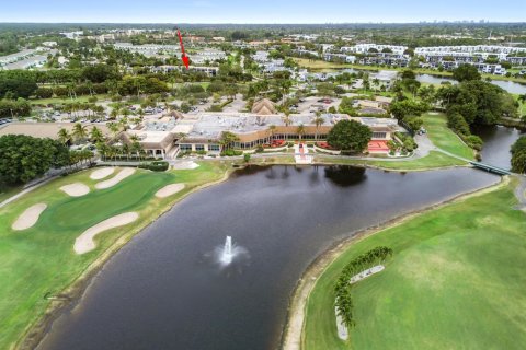 Condo in Lake Worth, Florida, 2 bedrooms № 2261119 - photo 3