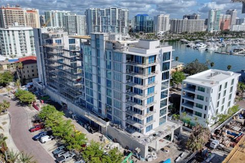 Condo in Sarasota, Florida, 3 bedrooms  № 944037 - photo 3