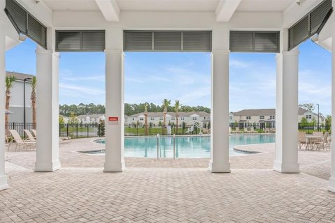 Townhouse in Saint Augustine, Florida 3 bedrooms, 139.54 sq.m. № 1885021 - photo 16