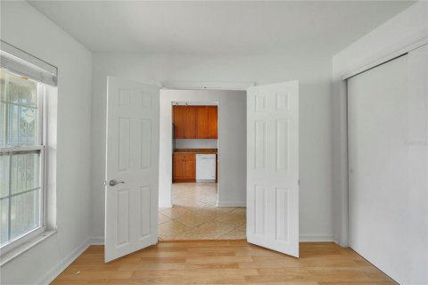Купить кондоминиум в Кэсселберри, Флорида 7 комнат, 118.08м2, № 2236827 - фото 8