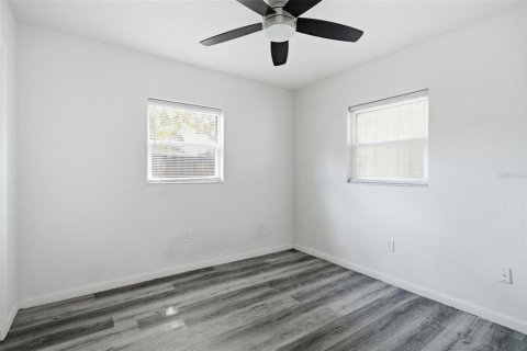 Villa ou maison à vendre à New Port Richey, Floride: 4 chambres, 171.4 m2 № 2280686 - photo 19