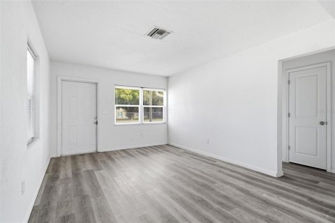 Villa ou maison à vendre à New Port Richey, Floride: 4 chambres, 171.4 m2 № 2280686 - photo 24