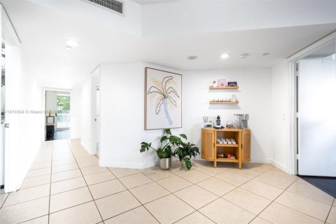 Condominio en venta en Aventura, Florida, 3 dormitorios, 173.91 m2 № 1980174 - foto 12