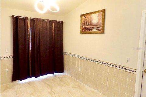 Купить виллу или дом в Киссимми, Флорида 3 комнаты, 110.37м2, № 1903497 - фото 9