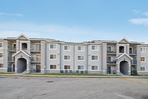 Condominio en venta en Homestead, Florida, 2 dormitorios, 83.15 m2 № 1487458 - foto 11