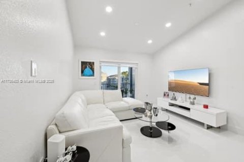 Condominio en venta en Homestead, Florida, 2 dormitorios, 83.15 m2 № 1487458 - foto 24