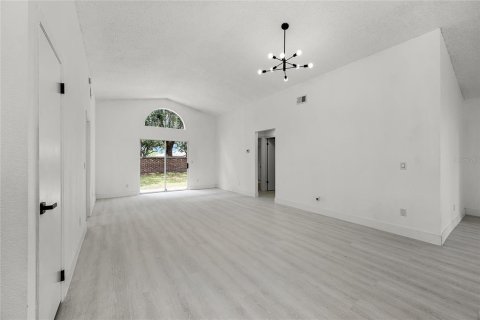 Купить виллу или дом в Киссимми, Флорида 13 комнат, 145.39м2, № 1805592 - фото 2