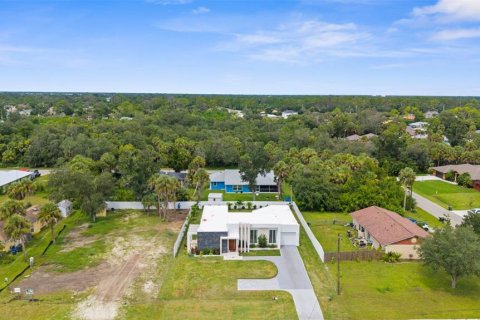 Villa ou maison à vendre à North Port, Floride: 3 chambres, 149.57 m2 № 1906026 - photo 8