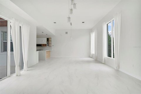 Villa ou maison à vendre à North Port, Floride: 3 chambres, 149.57 m2 № 1906026 - photo 24