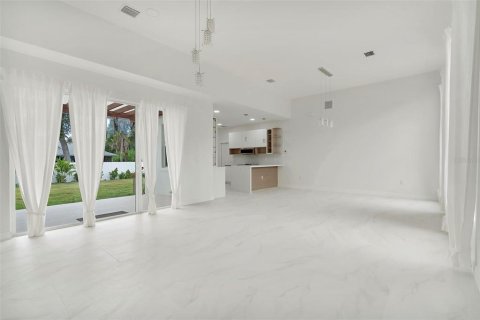 Villa ou maison à vendre à North Port, Floride: 3 chambres, 149.57 m2 № 1906026 - photo 26