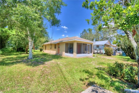 House in Lake Wales, Florida 3 bedrooms, 97.55 sq.m. № 1821126 - photo 1