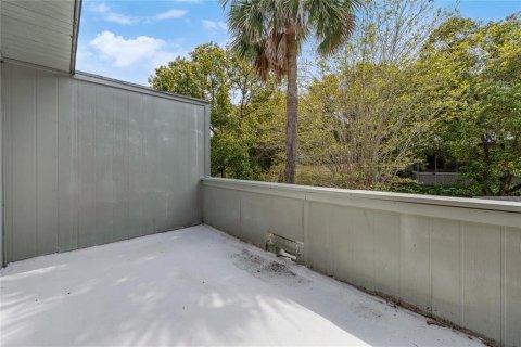 Condo in Apopka, Florida, 2 bedrooms № 2110975 - photo 20