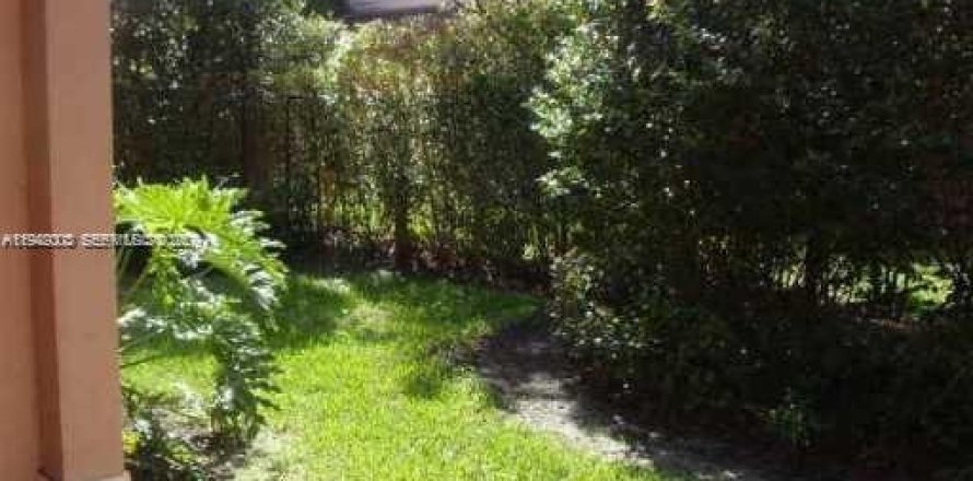 Adosado en Miramar, Florida 3 dormitorios, 121.33 m2 № 2054386