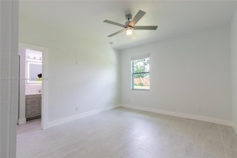 House in Lake Placid, Florida 3 bedrooms, 108.7 sq.m. № 1823724 - photo 17