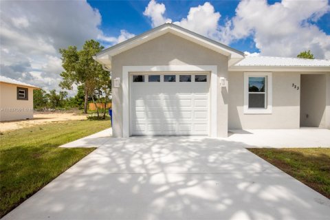 House in Lake Placid, Florida 3 bedrooms, 108.7 sq.m. № 1823724 - photo 12