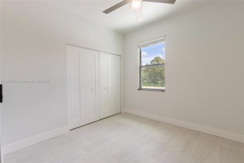 House in Lake Placid, Florida 3 bedrooms, 108.7 sq.m. № 1823724 - photo 27