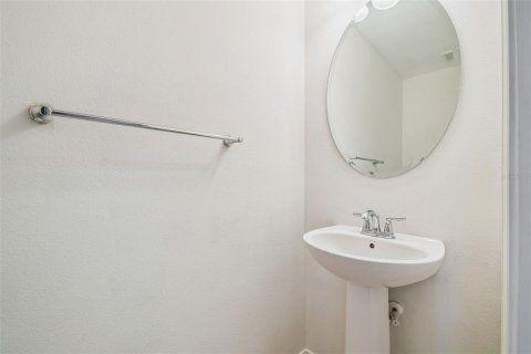 Adosado en alquiler en Tampa, Florida, 3 dormitorios, 174.66 m2 № 1916734 - foto 8