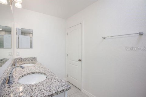 Купить виллу или дом в Гейнсвилл, Флорида 11 комнат, 250.09м2, № 2149077 - фото 17