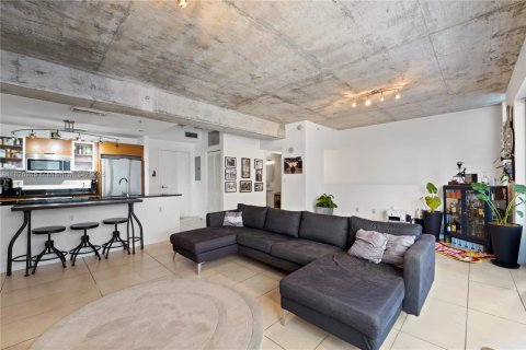 Condominio en venta en Miami, Florida, 2 dormitorios, 190.26 m2 № 1797505 - foto 3