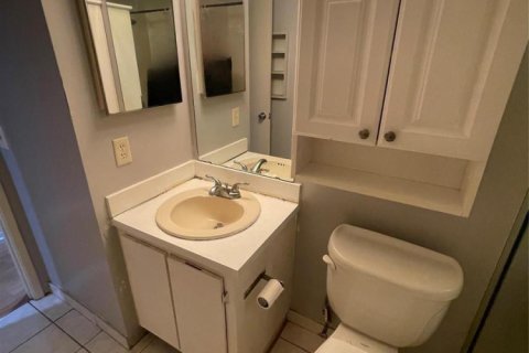 Condo in Oakland Park, Florida, 3 bedrooms  № 2088278 - photo 28