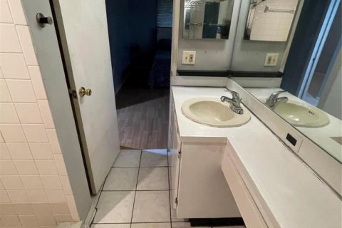 Condo in Oakland Park, Florida, 3 bedrooms  № 2088278 - photo 29
