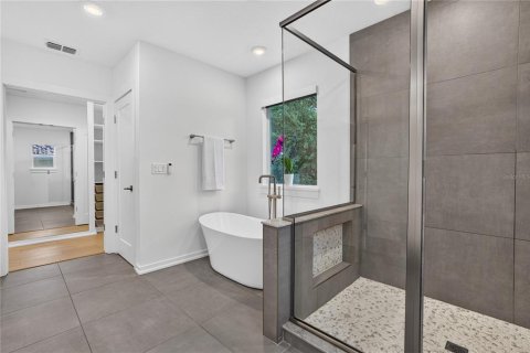 Casa en venta en Tampa, Florida, 5 dormitorios, 287.53 m2 № 2259034 - foto 21