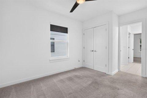 Casa en venta en Tampa, Florida, 5 dormitorios, 287.53 m2 № 2259034 - foto 29