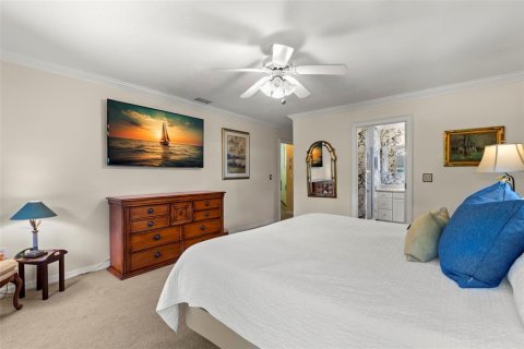 House in Saint Petersburg, Florida 3 bedrooms, 219.62 sq.m. № 1911352 - photo 30