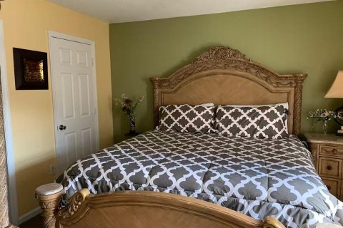 House in Kissimmee, Florida 6 bedrooms, 261.24 sq.m. № 1826251 - photo 20